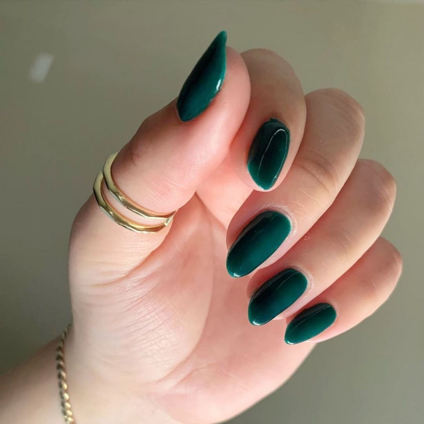 Aurora Green #747